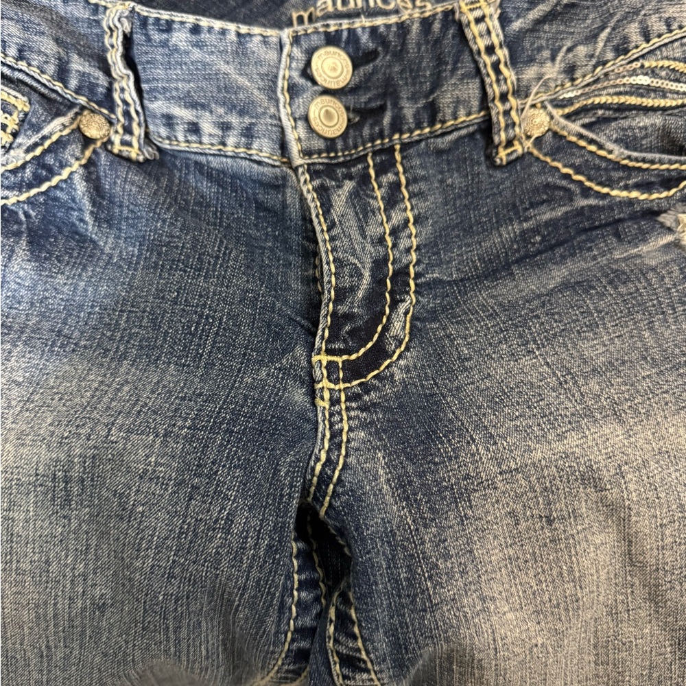 Maurices Light Blue Cropped Jeans